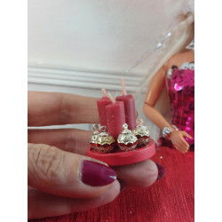 1:6 Barbie dolls. Centerpiece with real candles and matching balls. CHRISTMAS n5