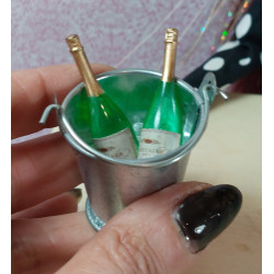 Dolls 1:6 .Barbie. Ice bucket and Champagne