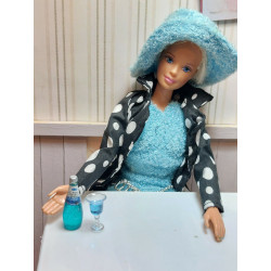 Dolls 1:6 .Blythe. Barbie. Refreshment with glass.