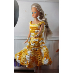 Escala 1:6. Vestido Barbie. TONOS Amarillos