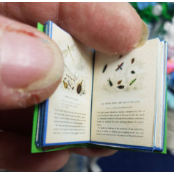 Muñecas 1:6.Libro. Poppy Parker. Insect Life.