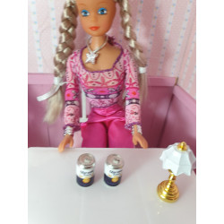 1:6 .Poupées Barbie. Lot 2...