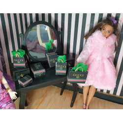 Nines 1:6 .Barbie. Conjunt caixes i bosses de regal. GUCCI