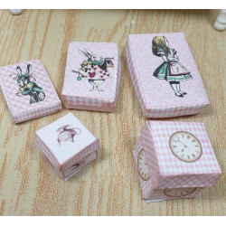 Doll House 1:12 Set 5 gift boxes. Alicia
