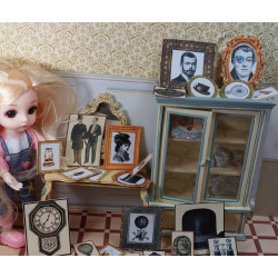 Dollhouse 1:12. Assorted images to frame. STEAMPUK