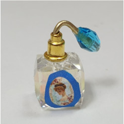 Casa muñecas 1:12. Perfume miniatura con caja. Estilo victoriano.