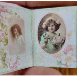 Casa de muñecas 1:12 Álbum de fotos infantil.