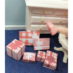 Doll House 1:12 Gift Box...