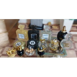 1:6 dolls. Blyth. Very complete LUXURY perfumery set