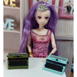 1: 6 poupées barbie. bjd machine à écrire vintage