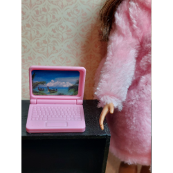 Muñecas 1:6 barbie, bjd, blythe. Portátil rosa. Ordenador