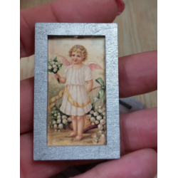 Dollhouse 1:12. Small picture angels