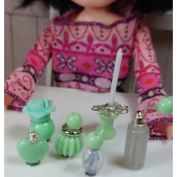 1:6 scale. Blythe.Perfume set in pastel tones