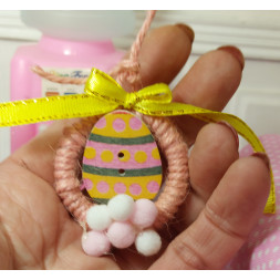 Dolls 1:6 Pullip. Raffia Easter wreath.
