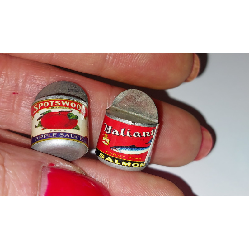 Dollhouses 1:12. Two tin cans. LOT 1