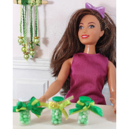 Dolls 1:6. Barbie. St. Patrick's Day candy jar