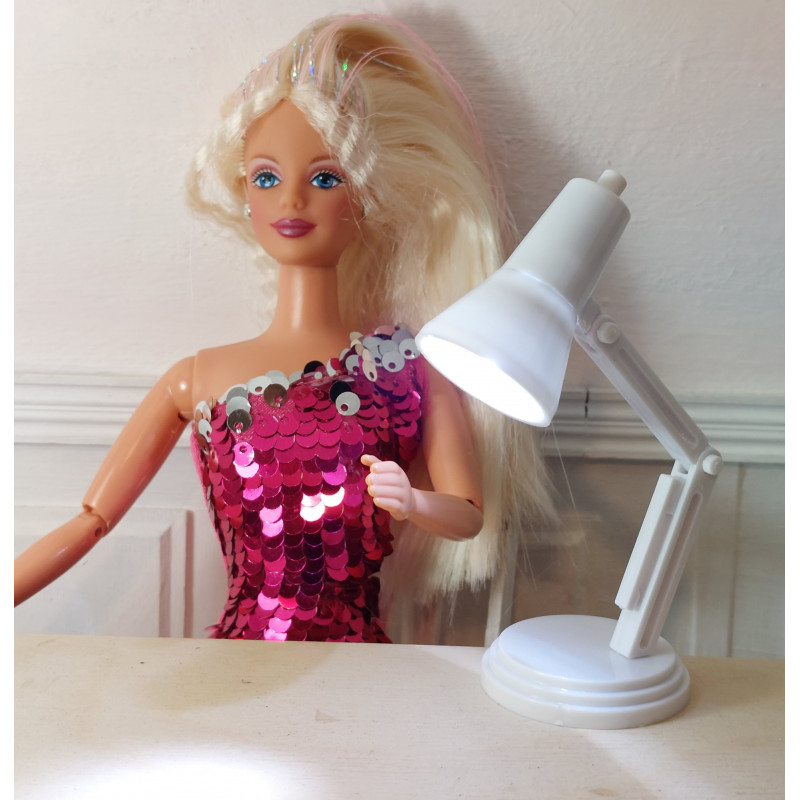 Dolls 1:6 Barbie. LED table lamp. White