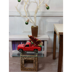 1:6 scale dolls. car with christmas tree