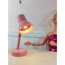 Poupées 1:6 Barbie. Lampe à poser LED. Rose